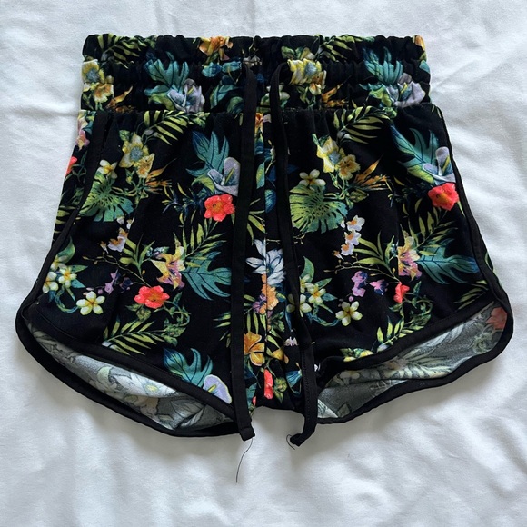 Rue21 Black Tank Top and Shorts Set - Picture 6 of 8